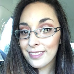 Meet your Posher, Erica